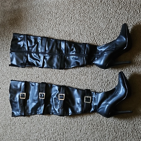 Black thigh high boots size 8 * SOLD* - Picture 2 of 3